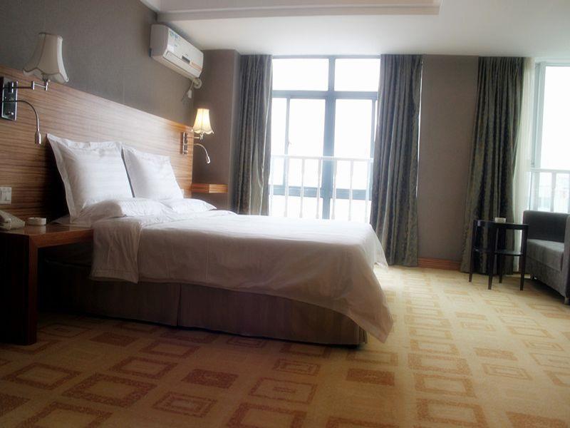 Greentree Inn Yunnan Lijiang Qixing Street Express Hotel Екстериор снимка