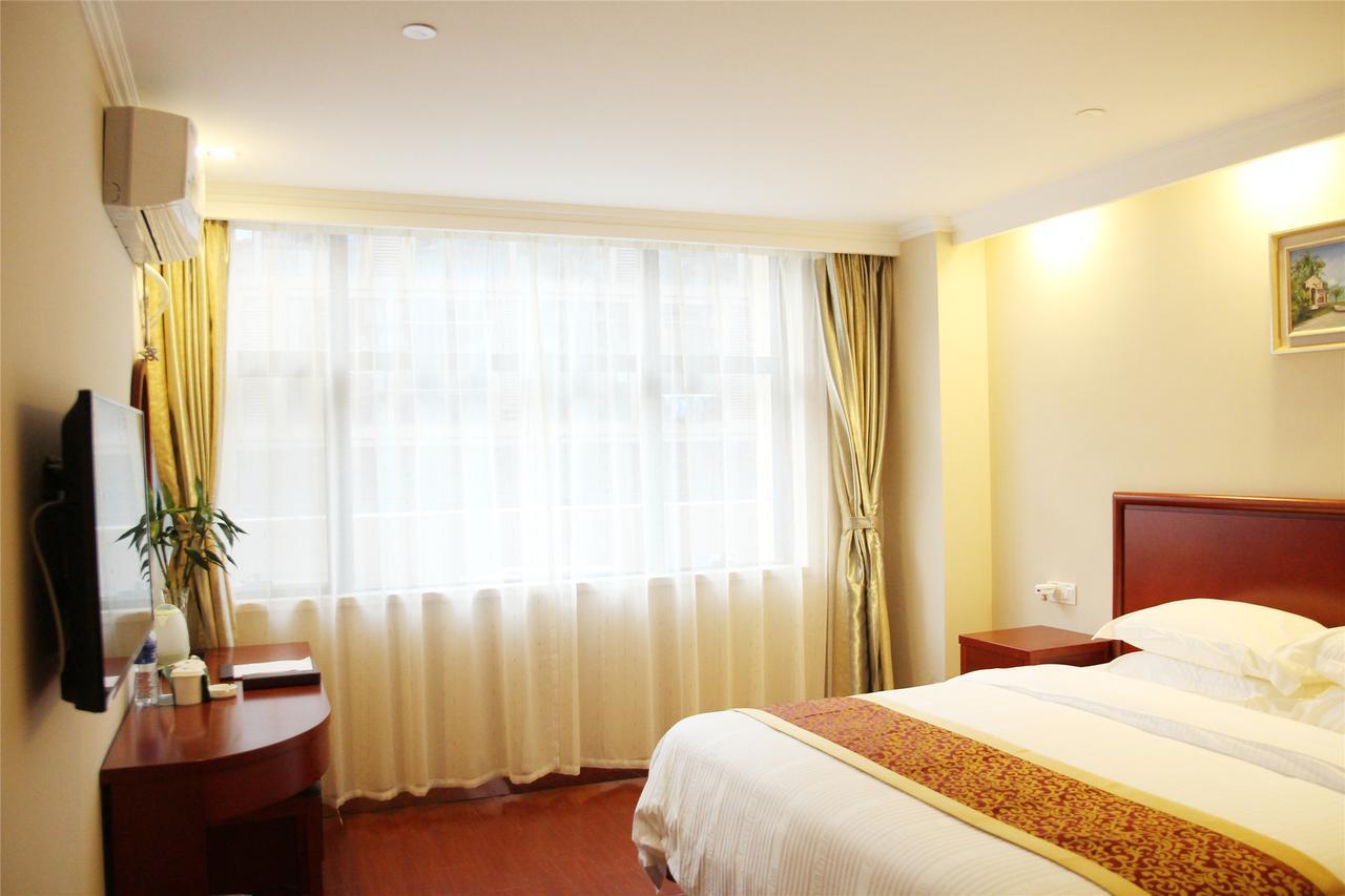 Greentree Inn Yunnan Lijiang Qixing Street Express Hotel Екстериор снимка