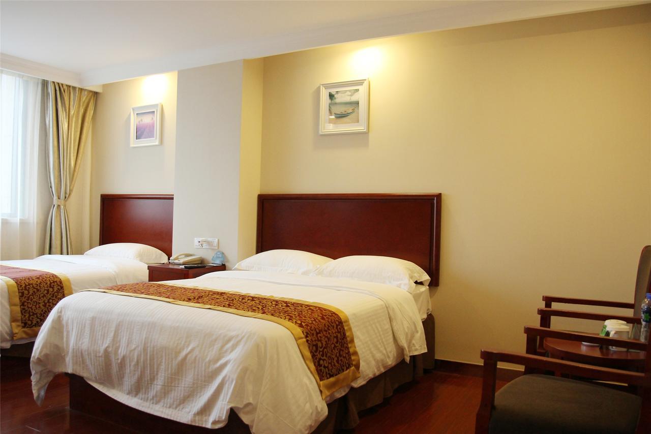 Greentree Inn Yunnan Lijiang Qixing Street Express Hotel Екстериор снимка