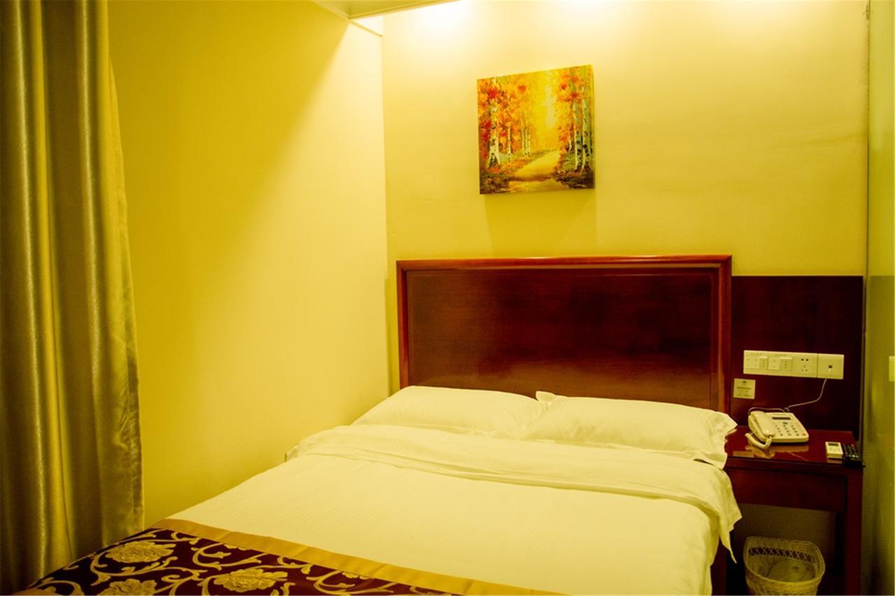 Greentree Inn Yunnan Lijiang Qixing Street Express Hotel Екстериор снимка
