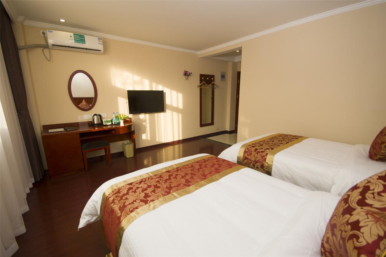Greentree Inn Yunnan Lijiang Qixing Street Express Hotel Екстериор снимка